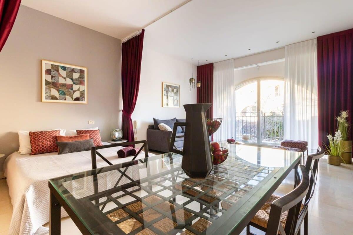 הוילה ירושלים Cosy Studio In Mamilla, Free Parking Up To 5 Ppl מראה חיצוני תמונה